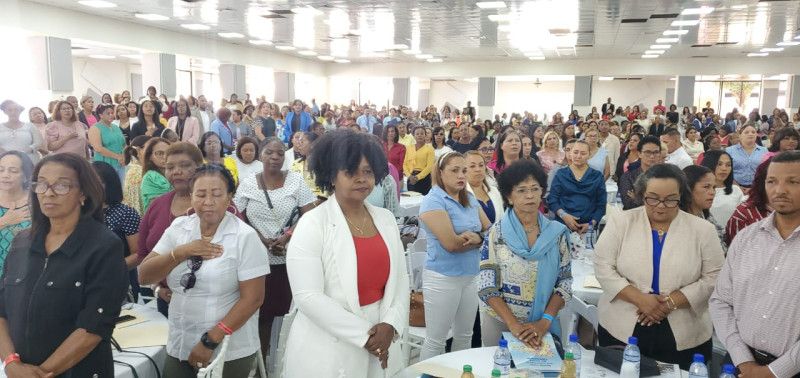 Enfermeras se sienten agotadas, mal pagadas y poco valoradas