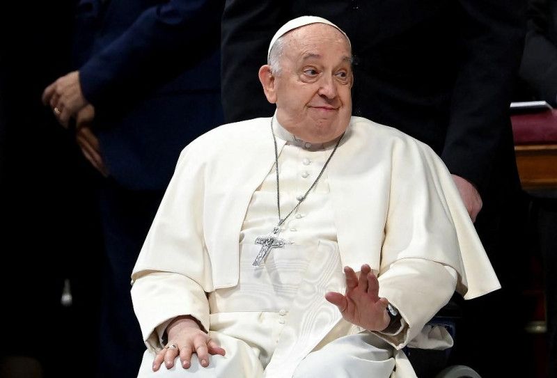 El Papa pide disculpas por sus comentarios sobre “ambiente marica” de los seminarios