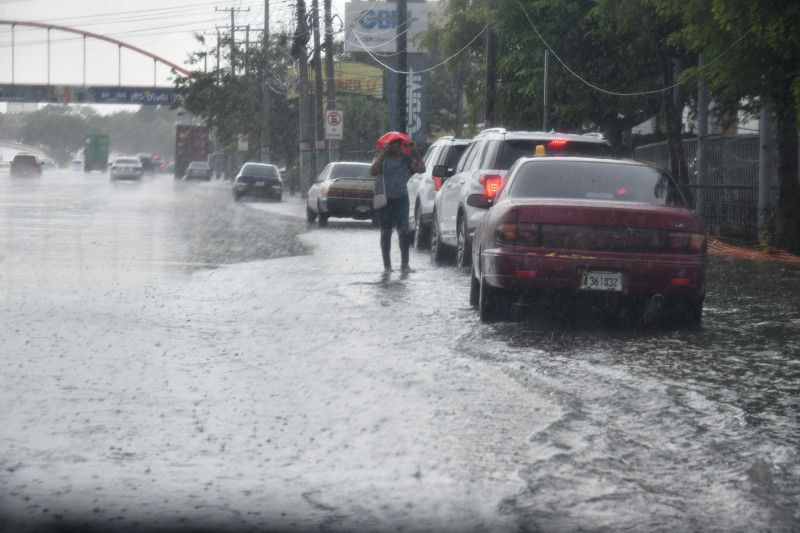 ¡No guarde el paraguas! Este viernes también se esperan lluvias
