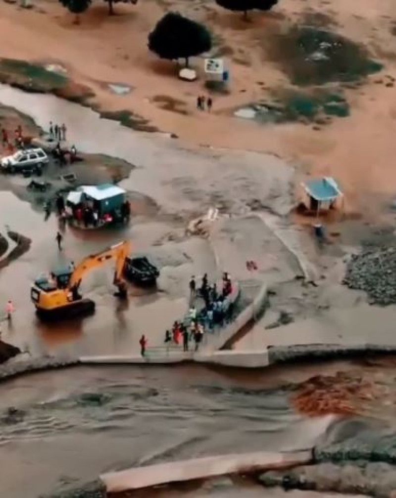 Se desborda canal haitiano tras crecida del río Masacre