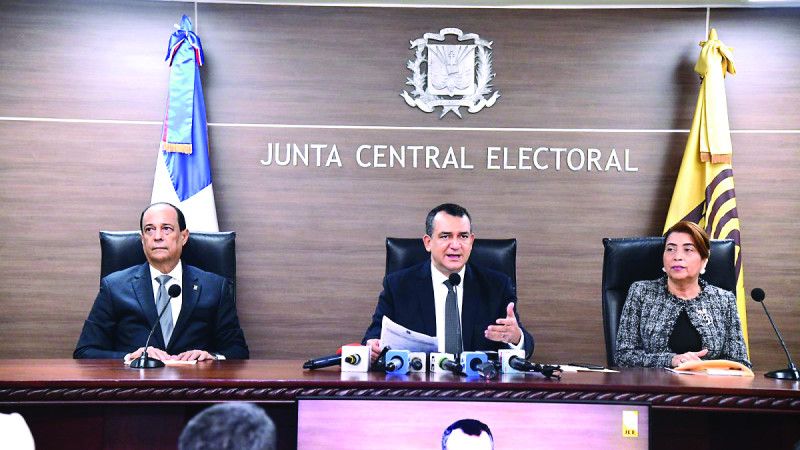 JCE garantiza transparencia en las elecciones y llama a acudir en masa a las urnas