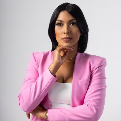 Comunicadora Lorena Herasme, de ACDMedia, es nominada a Premios La Flor