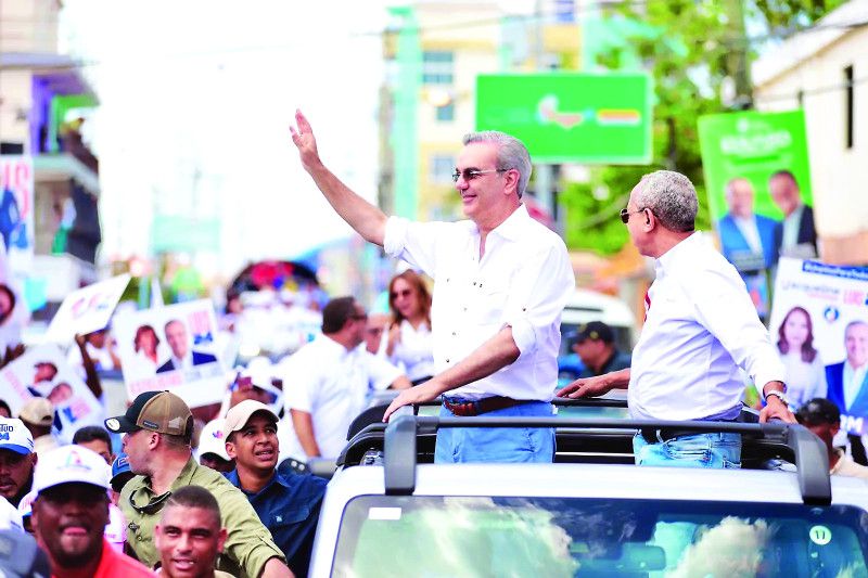 Luis Abinader reporta gastos de 777 millones de pesos en la campaña presidencial