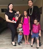 Urbanos dominicanos y boricuas con familias estables y sin escándalos