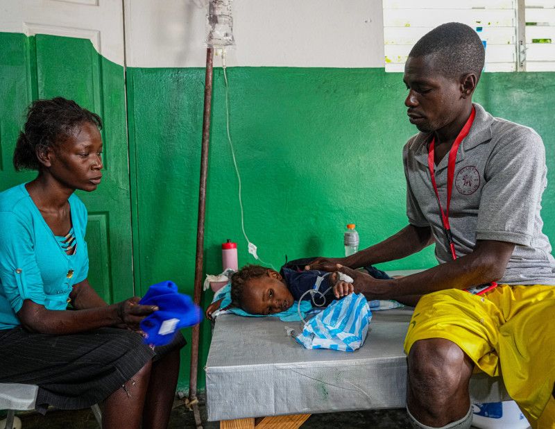 Violencia desplaza a “un niño por minuto” en Haití Violencia desplaza a “un niño por minuto” en Haití