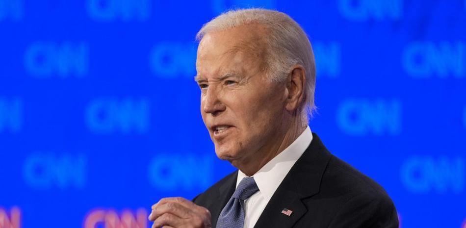 Joe Biden insiste en una carta al Congreso que seguirá en la contienda contra Trump