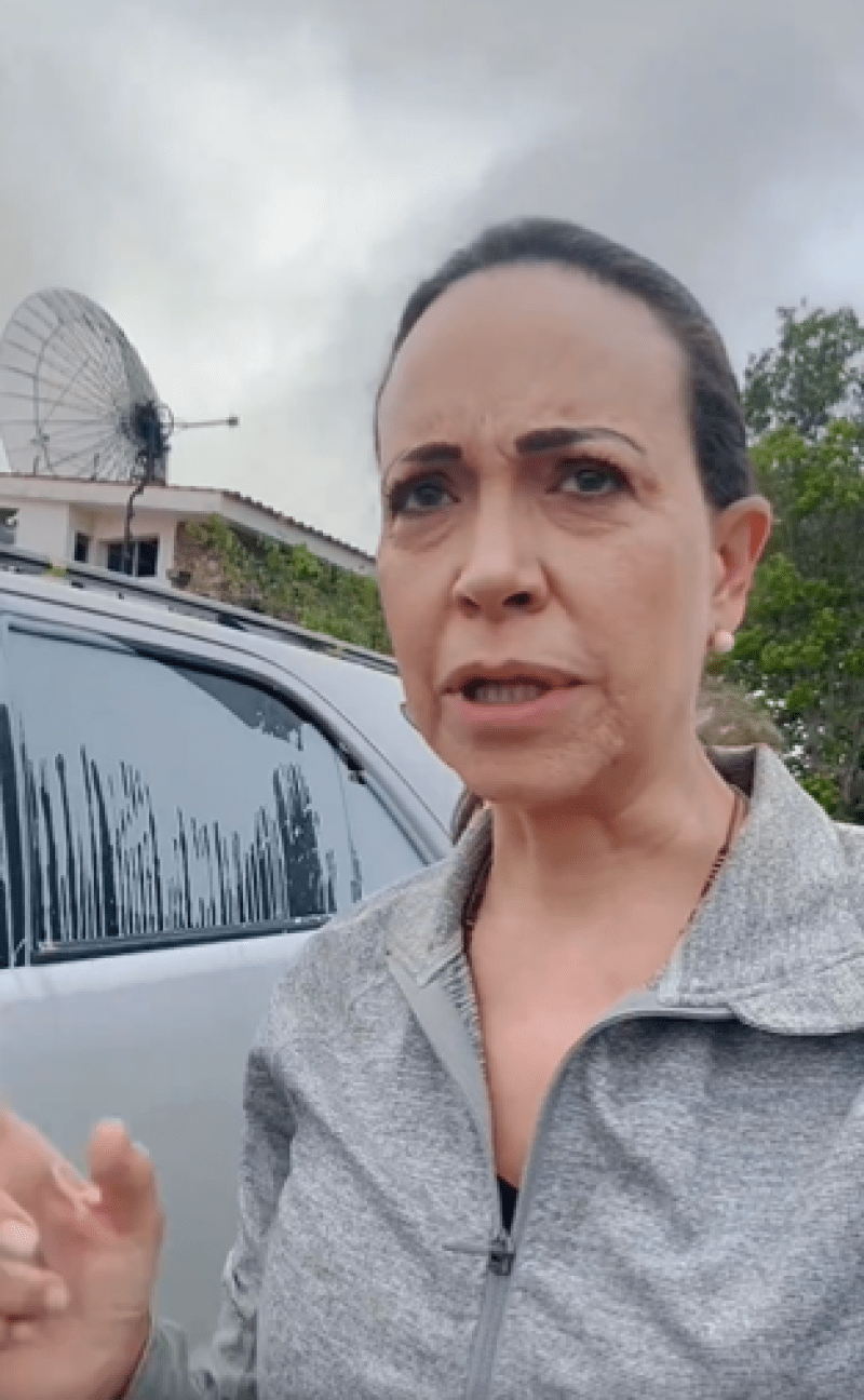 Opositora venezolana María Corina Machado denuncia atentado contra ella y su equipo