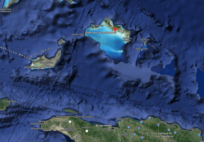 Mueren 40 migrantes tras incendiarse su barco frente a Cabo Haitiano