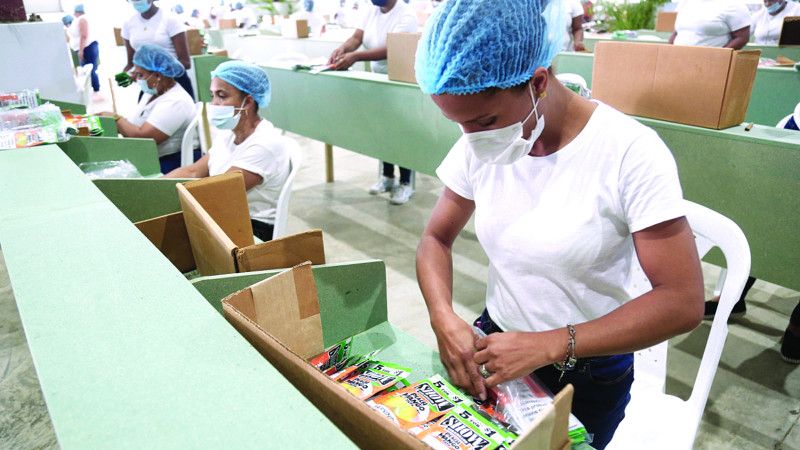 La tasa mundial de paro juvenil es la más baja en 15 años, según la OIT