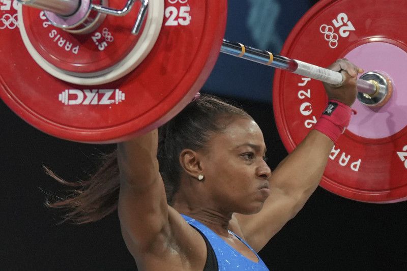 Beatriz Pirón se despide de París 2024: “No sé si llorar o reir… fueron 8 duros meses de dolor”