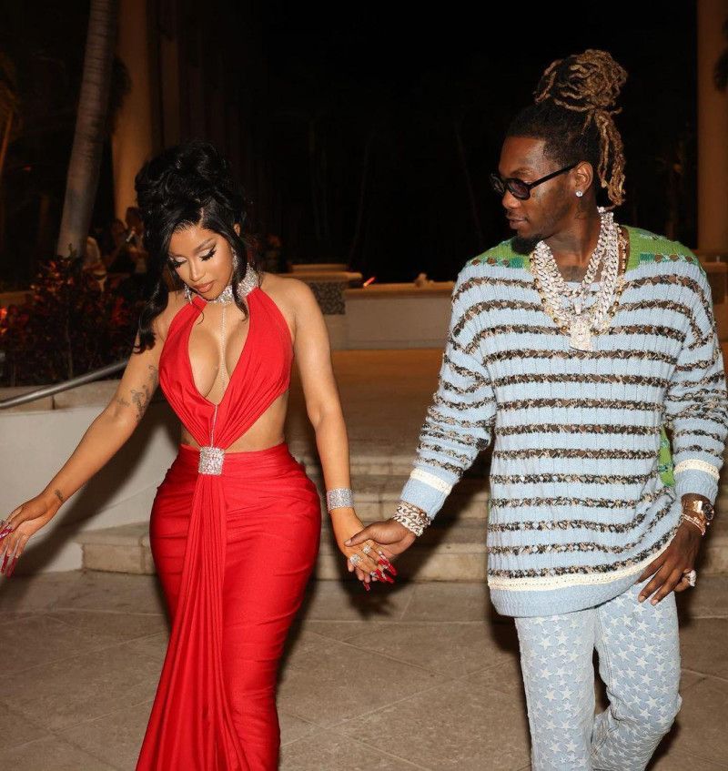 Offset y Cardi B se sacan sus trapitos al sol en redes sociales
