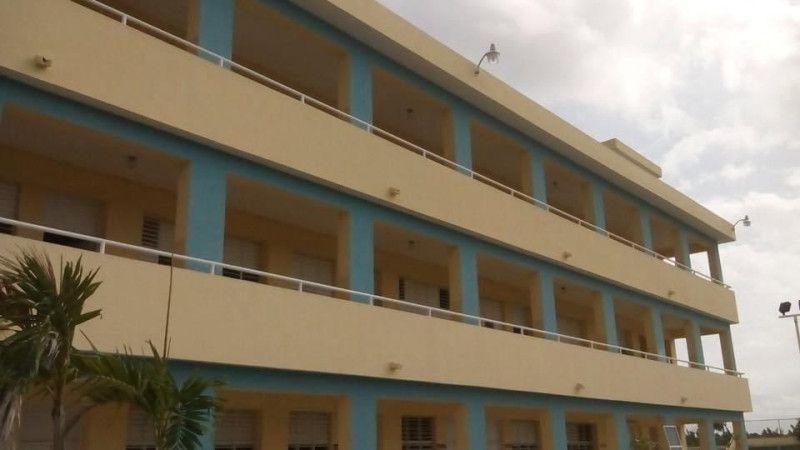 Al menos 20 estudiantes intoxicados con pesticida en escuela de La Vega