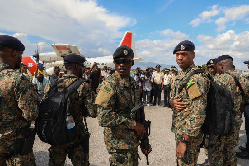 Llegan a Haití soldados de Jamaica y Belice