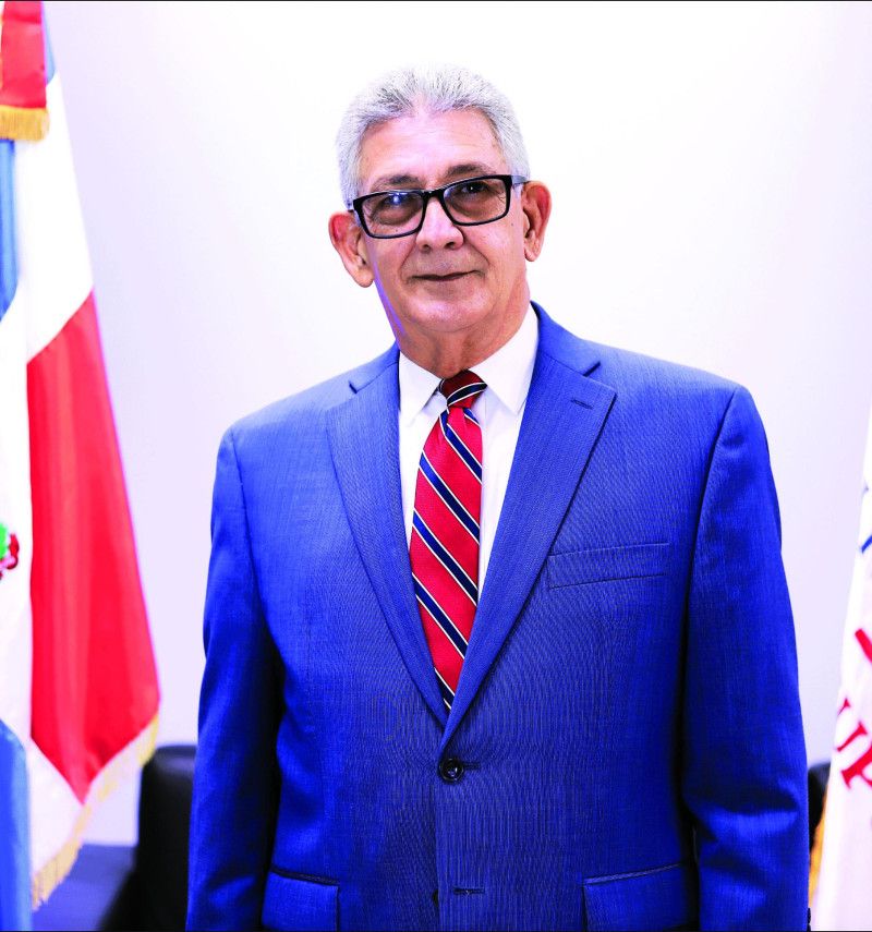 Director de Presupuesto: “Seguiremos estirando el peso, sin reforma”