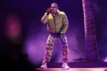 Bad Bunny y otros artistas latinos que dan cátedra de cómo promover un álbum