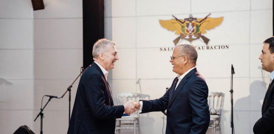 Jefes de Defensa de Reino Unido y el Caribe se reúnen RD