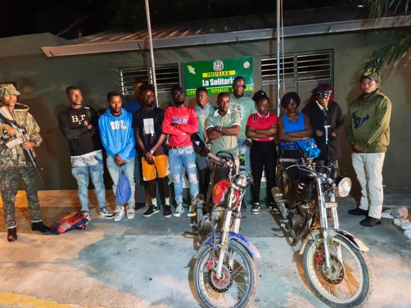 Detienen a 110 haitianos en operativos en Monte Cristi y Valverde Detienen a 110 haitianos en operativos en Monte Cristi y Valverde