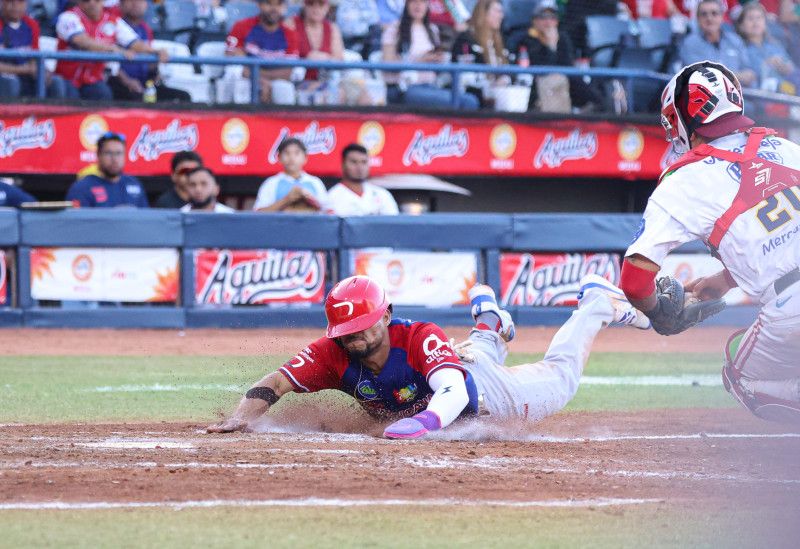 Leones del Escogido clasifican a la final de Serie del Caribe tras vencer 5-4 a Cardenales de Lara