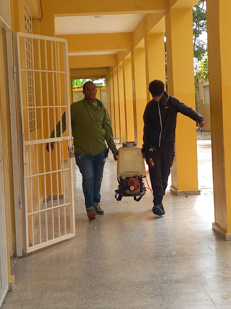 El infierno que viven estudiantes intoxicados