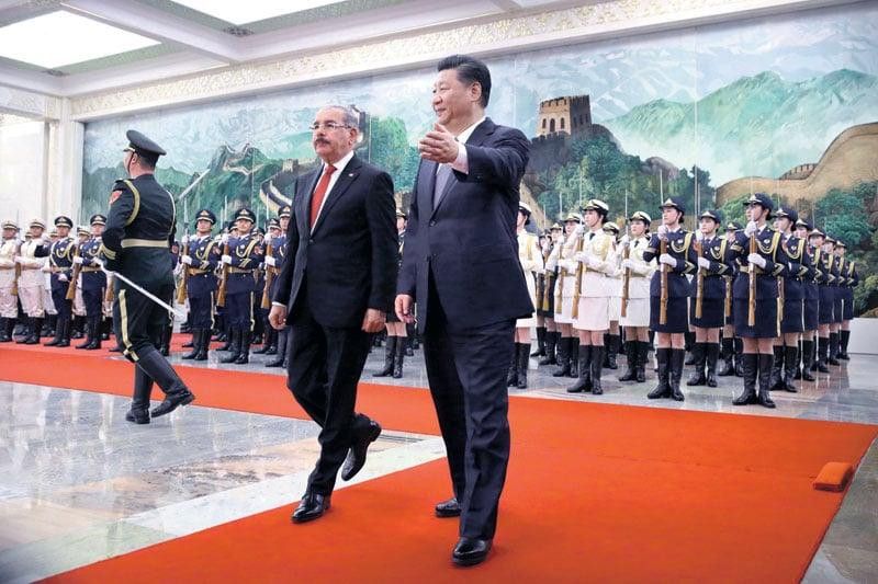 Danilo dice desde 2004 trató de convencer a Leonel para restablecer relaciones con China