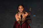 Zoe Saldaña: Soy la primera de origen dominicano en ganar un Óscar… y no seré la última