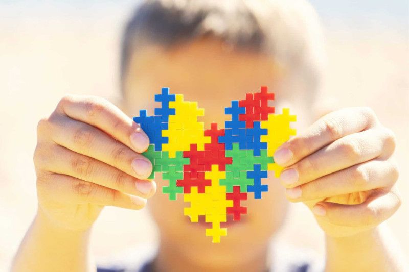 Denuncian está estancada ley promueve derechos de personas con autismo