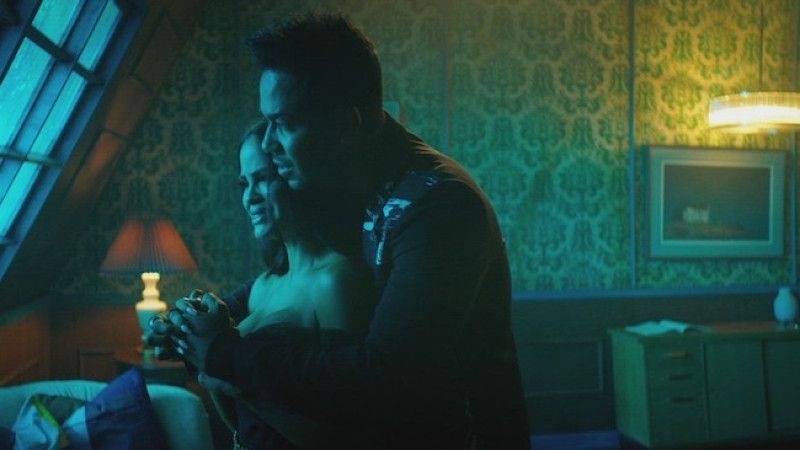 El susto que pasó Romeo Santos mientras se sumergía en el agua durante un video con Natti Natasha El susto que pasó Romeo Santos mientras se sumergía en el agua durante un video con Natti Natasha