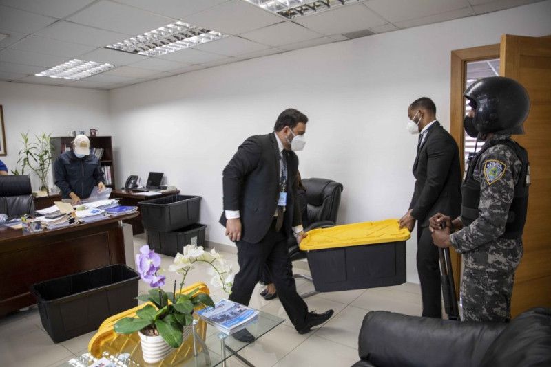 Los torbellinos de la Cámara de Cuentas