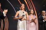 Zoe Saldaña: gran soberana del cine que en 46 años de vida ha mantenido una robusta raíz dominicana