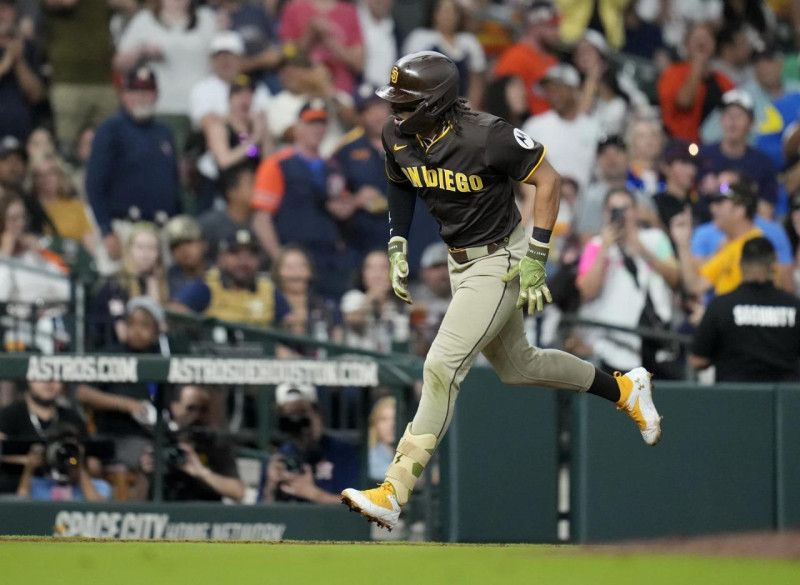 Tatis Jr. decide con jonrón y evita barrida de los Astros a SD