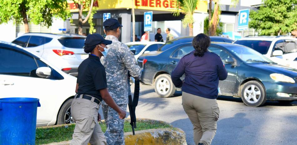 Amnistía pide al Gobierno dominicano derogar medida hospitalaria que afecta a haitianos