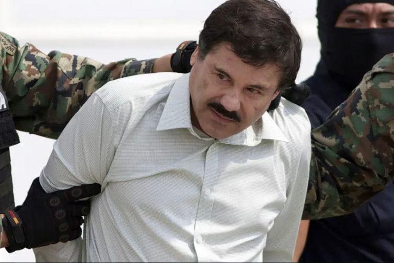 Un grupo de 17 familiares de “El Chapo” Guzmán se entregó a las autoridades estadounidenses