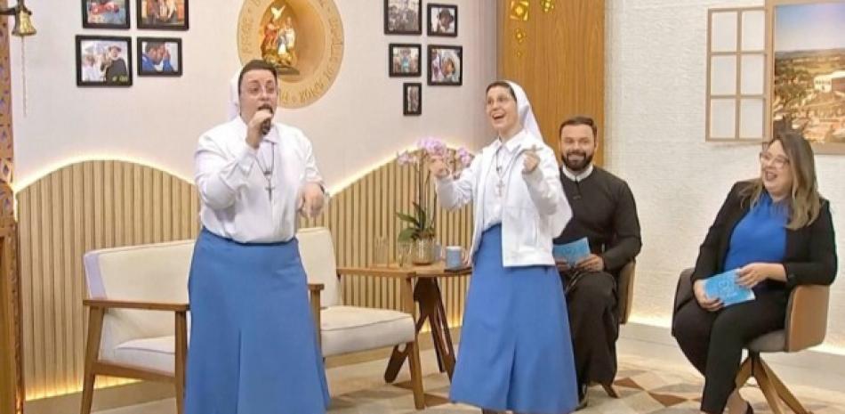 Desde Brasil: Monjas se vuelven virales tras hacer beatboxing en la televisión católica