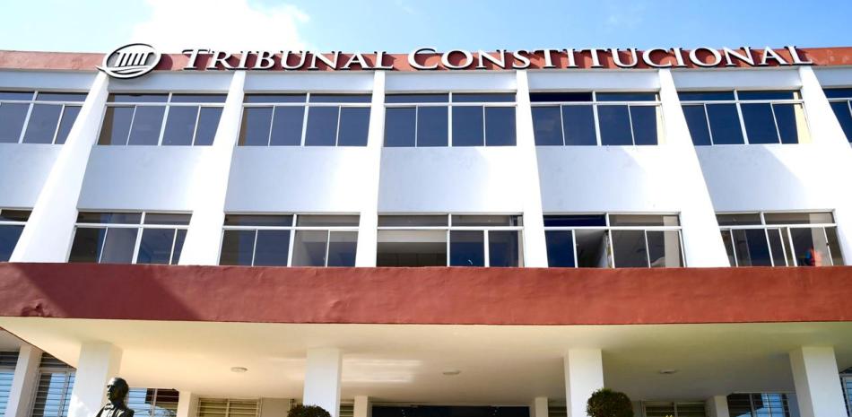 Tribunal Constitucional ratifica validez de disposición que impide reelección en 2028