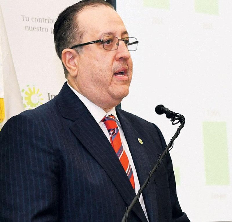 Abinader designa a Magín J. Díaz como ministro de Hacienda en sustitución de Jochy Vicente