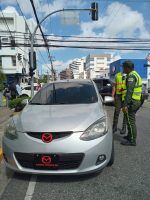 Aplicarán mil pesos de multa a conductores que giren a la izquierda en la Lope de Vega