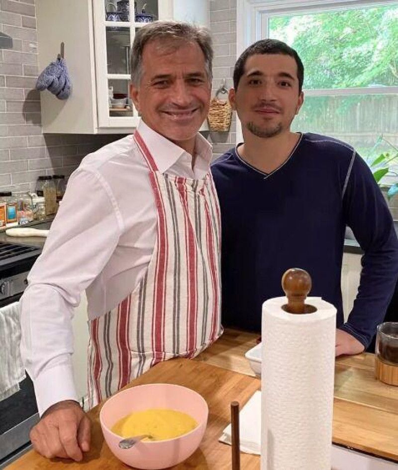 Hombre que mató a mujer e hirió a cinco personas iba puerta por puerta para atacar a las víctimas