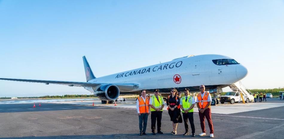 Air Canada empieza a cancelar docenas de vuelos internacionales de larga distancia