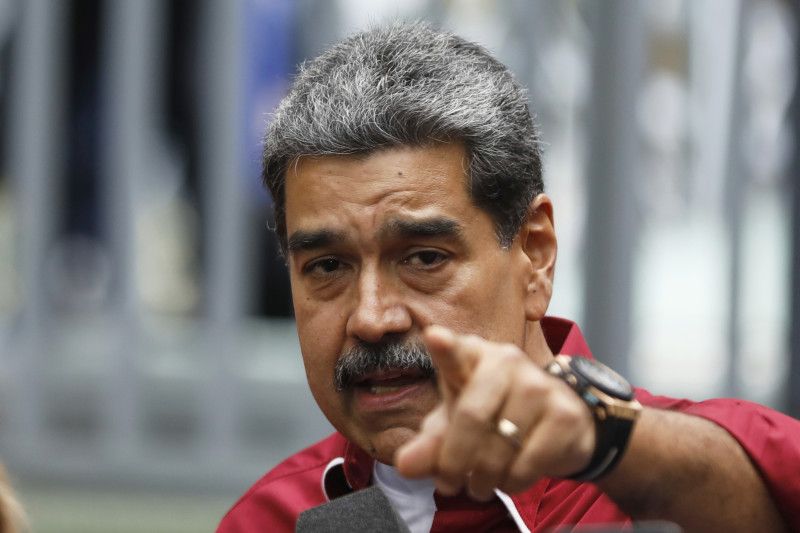 Nicolás Maduro incorpora la Milicia a organizaciones civiles y policiales tras “amenazas” de EEUU