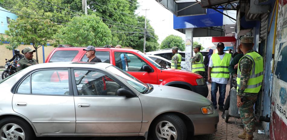 Desde hoy mal estacionarse le cuesta RD$5,000 y riesgo de que su vehículo sea subastado