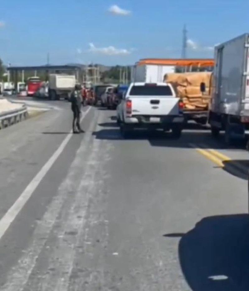 Al menos cinco fallecidos en accidente entre patana y motocicletas en San Cristóbal