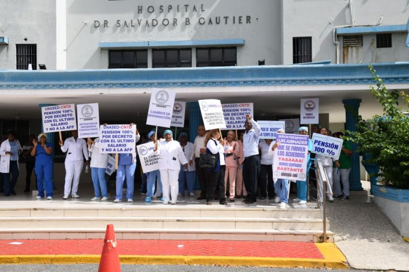 Las enfermeras paran sus labores en demanda de que el Gobierno cumpla con acuerdos firmados Las enfermeras paran sus labores en demanda de que el Gobierno cumpla con acuerdos firmados