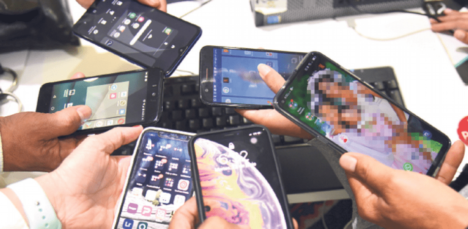 Aumentan a 11.9 millones líneas telefónicas activas en RD; la mayoría modalidad prepago