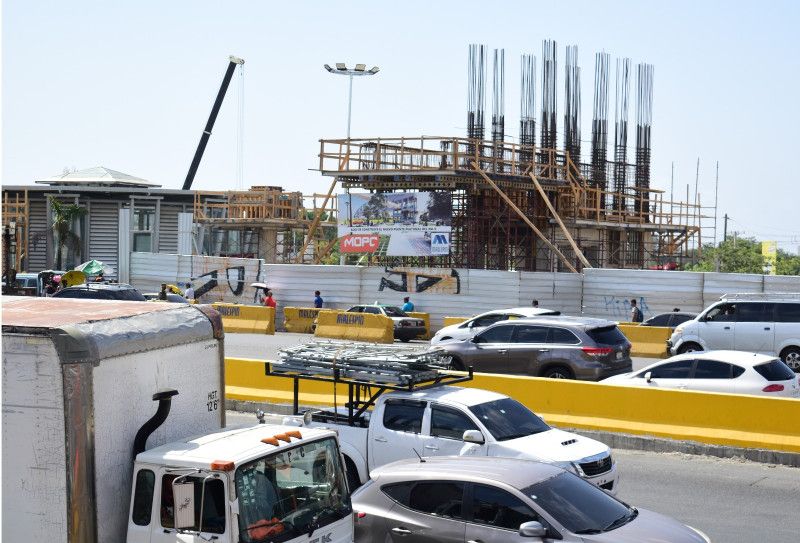 Choferes del Kilómetro 9 siguen en la incertidumbre a espera de ser reubicados