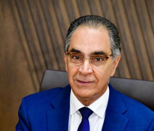 Santiago Hazim defiende su gestión en Senasa; dice detectó y denunció el fraude millonario Santiago Hazim defiende su gestión en Senasa; dice detectó y denunció el fraude millonario