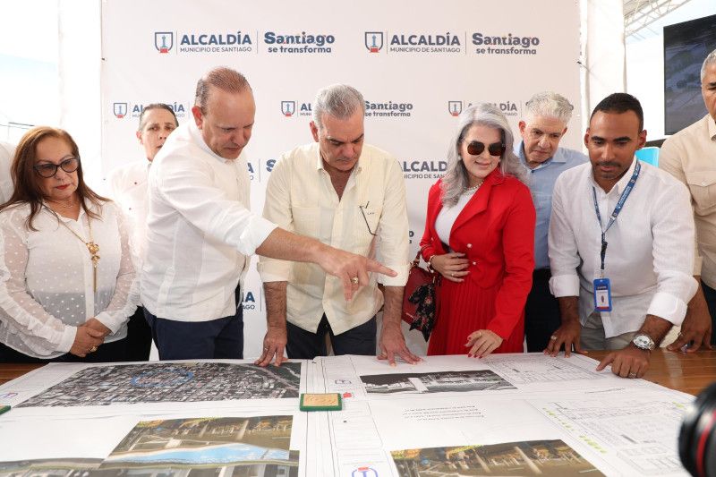 Abinader anuncia reconstrucción del mercado Hospedaje Yaque y construcción del “Mirador del Yaque”