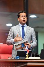 Opositores del Senado propondrán partida en presupuesto 2026 para arreglo de alcantarillas