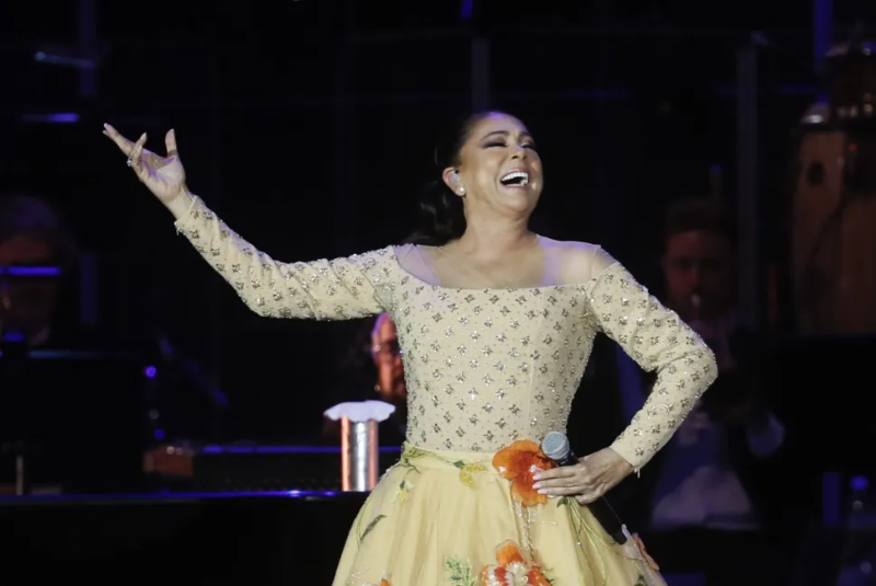 Cantantes extranjeros seducidos por la tierra del merengue y la bachata