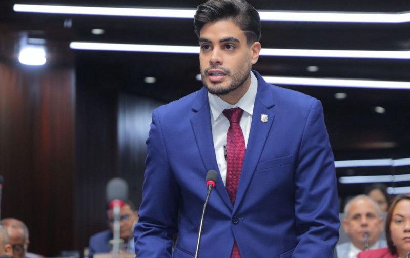 Bray Vargas dice se mantendrá con la cabeza en alto y que el video fue con intención de extorsionar