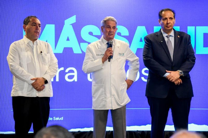 Presidente de Ciudad Sanitaria Doctor Luis Eduardo Aybar niega crisis financiera en Cecanot